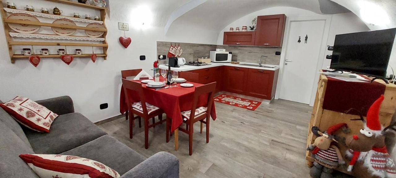 L'Antica Canonica Di Casa Bernardi, Wi-Fi Posto Auto Pet Friendly Trento Luaran gambar